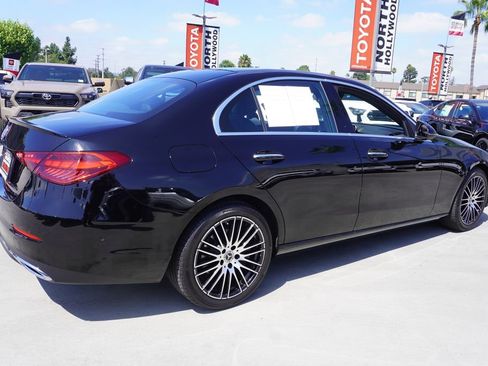 Used 2025 Mercedes-Benz C 300 Sedan image 7