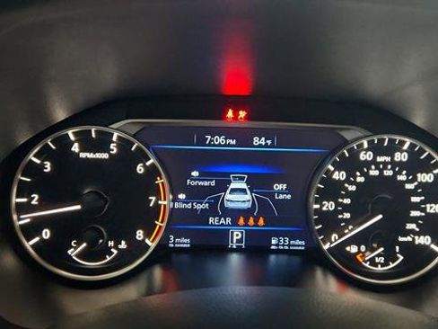 New 2026 Nissan Altima 2.5 SV FWD image 14