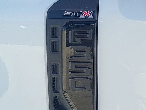 Used 2023 Ford F350 XL w/ STX Appearance Package AWD/4WD image 37