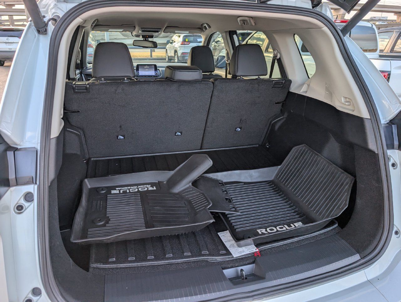 Certified 2025 Nissan Rogue SV w/ Rock Creek Premium Package AWD/4WD image 29