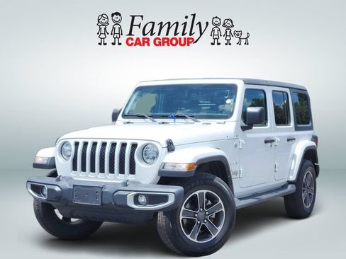 Used 2023 Jeep Wrangler Unlimited Sahara w/ Cold Weather Group AWD/4WD image 1