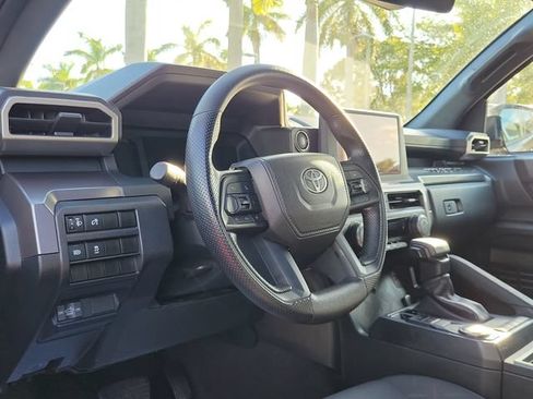 Used 2025 Toyota Tacoma SR5 RWD image 10