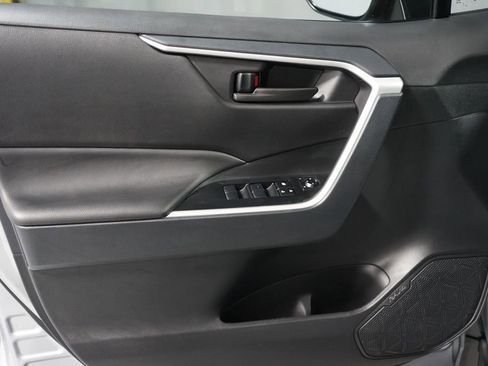 Used 2024 Toyota RAV4 LE image 28