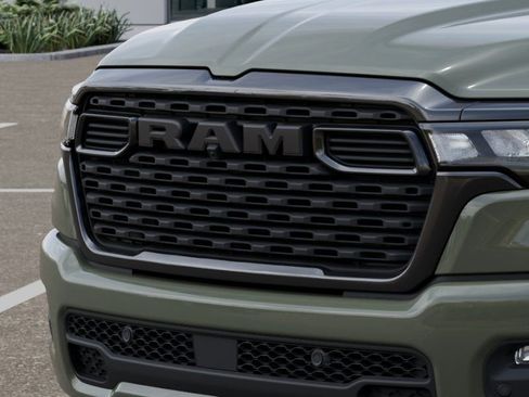 New 2026 RAM 1500 4x4 Crew Cab image 12