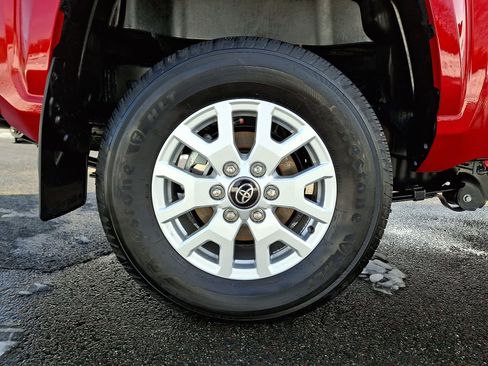 Certified 2025 Toyota Tacoma SR image 11