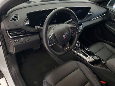 Used 2025 Buick Envista Sport Touring FWD image 11