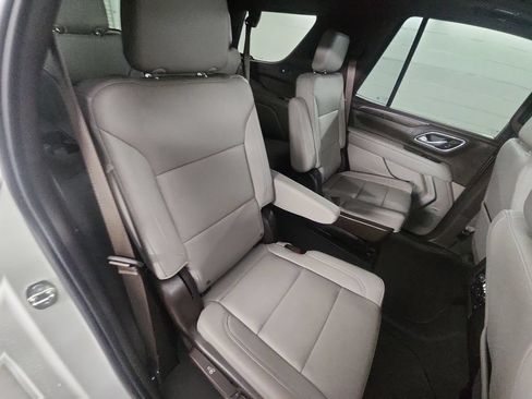 Certified 2023 Chevrolet Tahoe Z71 w/ Luxury Package AWD/4WD image 28