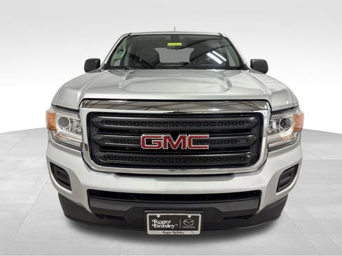 Used 2016 GMC Canyon 2WD Crew Cab w/ Convenience Package image 2