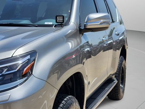 Used 2023 Lexus GX 460 Premium AWD/4WD image 37