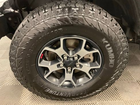 Used 2019 Jeep Wrangler Unlimited Rubicon image 14