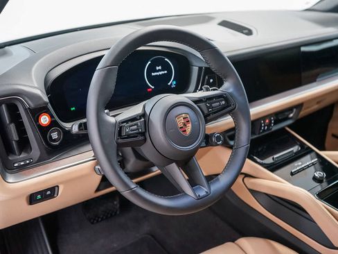 New 2026 Porsche Cayenne AWD/4WD image 4