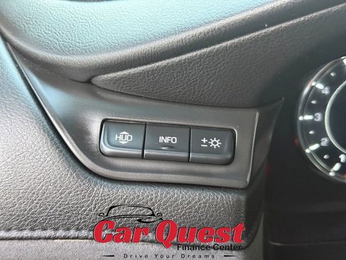 Used 2016 Cadillac Escalade Luxury AWD/4WD image 38