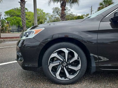 Used 2017 Honda Accord EX-L image 19