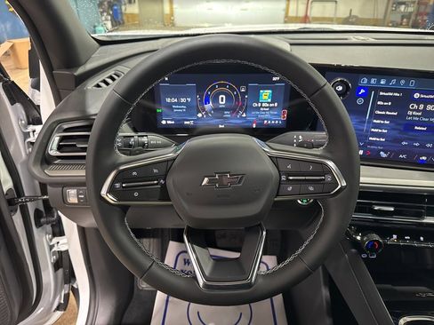 New 2026 Chevrolet Traverse LT w/ Midnight/Sport Edition image 27