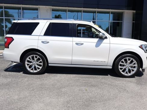 Used 2019 Ford Expedition Platinum RWD image 8