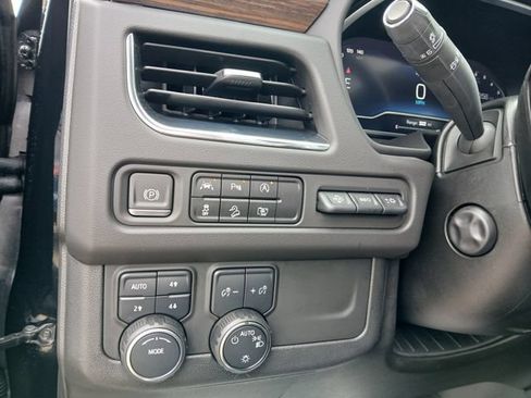 Used 2023 Chevrolet Tahoe High Country AWD/4WD image 31