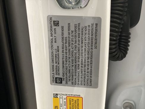 Used 2026 GMC Sierra 2500 AT4X w/ AT4X AEV Edition image 25