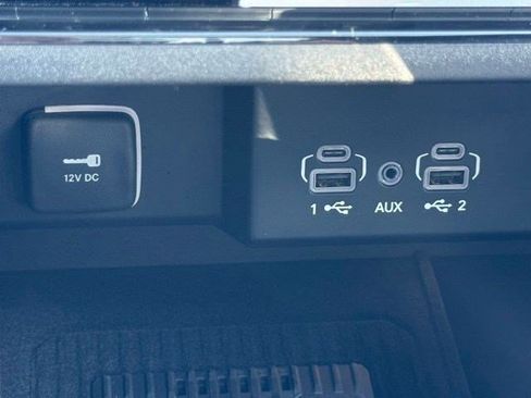 New 2026 Jeep Grand Wagoneer L Limited AWD/4WD image 23