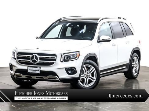 Used 2023 Mercedes-Benz GLB 250 image 1