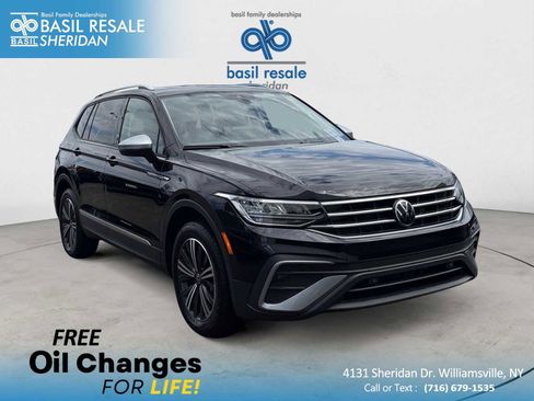 Used 2024 Volkswagen Tiguan Wolfsburg Edition FWD image 1