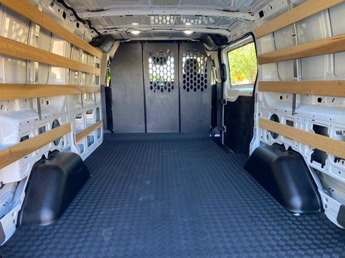 Used 2025 Ford Transit 250 Low Roof w/ Exterior Upgrade Package RWD image 11