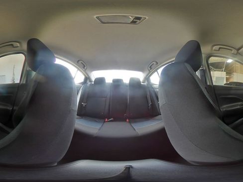 Used 2025 Nissan Versa SV FWD image 40