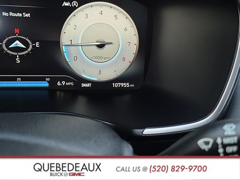 Used 2022 Hyundai Santa Fe SEL w/ Convenience + Premium Package FWD image 19
