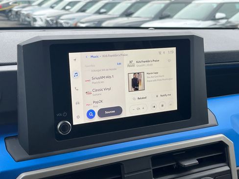 Used 2025 Toyota Tacoma TRD Off-Road image 21