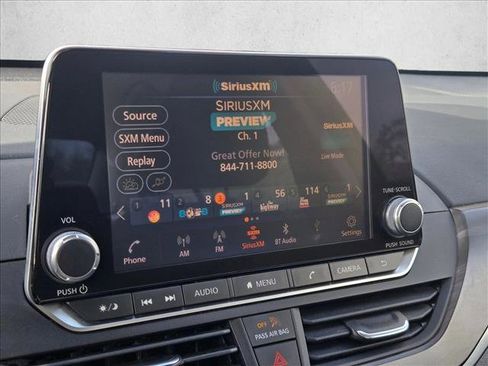 Used 2023 Nissan Altima 2.5 SV image 11