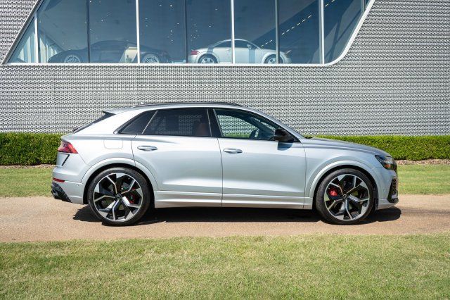 Certified 2024 Audi RS Q8 AWD/4WD image 17