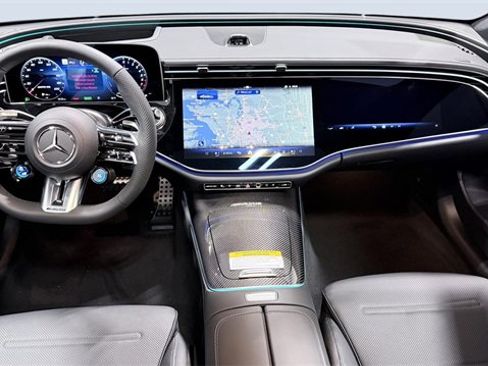 New 2026 Mercedes-Benz E 53 AMG e 4MATIC Sedan image 6