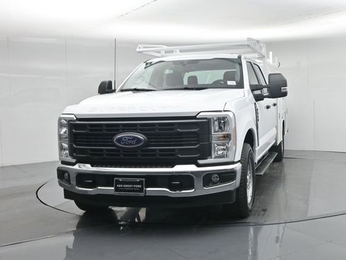 New 2026 Ford F350 XL w/ XL Chrome Package RWD image 65