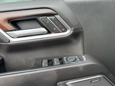 Used 2024 GMC Sierra 2500 Denali w/ Denali Reserve Package image 16