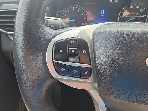 Certified 2023 Ford Explorer XLT w/ Equipment Group 202A AWD/4WD image 14