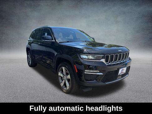 Used 2022 Jeep Grand Cherokee Limited AWD/4WD image 18