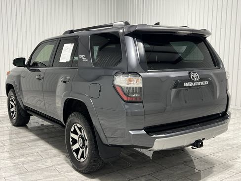 Used 2021 Toyota 4Runner TRD Off-Road Premium image 3