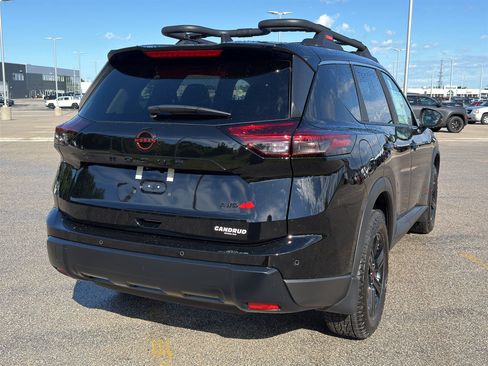 New 2026 Nissan Rogue SV AWD/4WD image 5