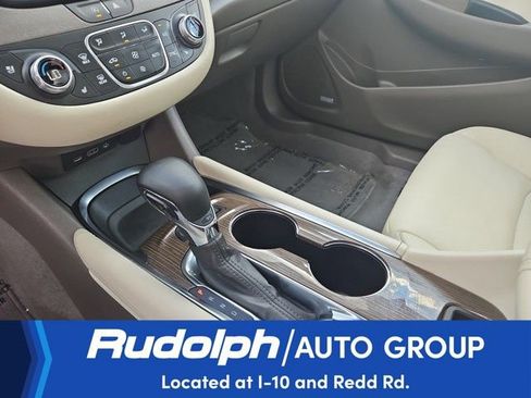 Used 2024 Chevrolet Malibu LT image 24