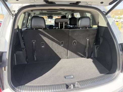 Used 2025 Kia Telluride S image 13