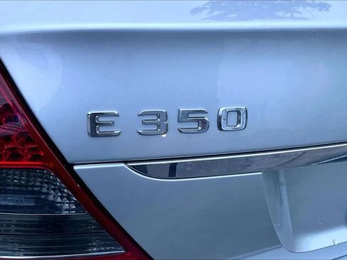 Used 2008 Mercedes-Benz E 350 E 350 Sedan 4D image 7
