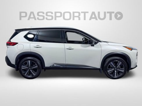 Certified 2023 Nissan Rogue SL w/ SL Premium Package image 11