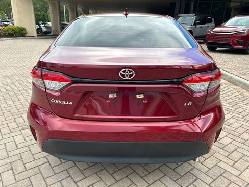 Used 2023 Toyota Corolla LE FWD image 4