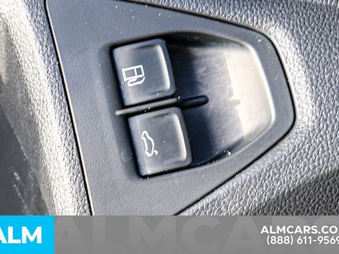 Used 2024 Volkswagen Jetta SE image 41