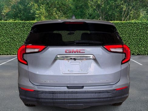 Used 2024 GMC Terrain SLE AWD/4WD image 5