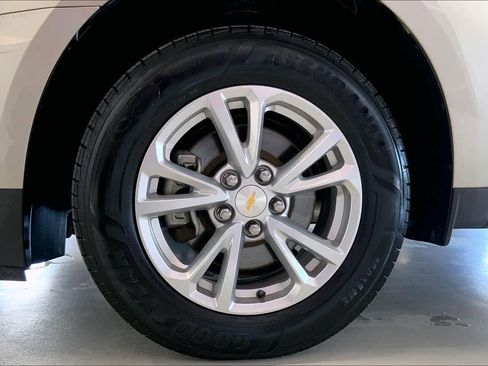 Used 2016 Chevrolet Equinox LT w/ Convenience Package image 8