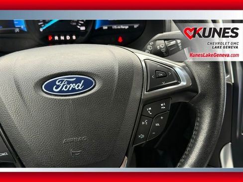 Used 2022 Ford Edge Titanium AWD/4WD image 44
