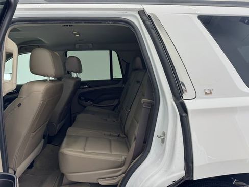 Used 2018 Chevrolet Tahoe LT image 19