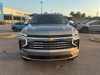 New 2025 Chevrolet Suburban Premier w/ Sun And Tow Package video 2