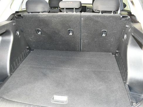 Used 2025 Hyundai Kona SEL image 48