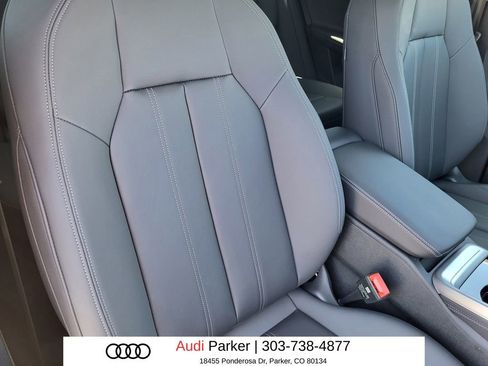 Used 2025 Audi Q5 Premium w/ Convenience Package AWD/4WD image 12